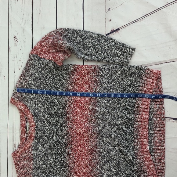 Bass Cropped Knit Sweater, pull over crew neck, women's size medium - Picture 4 of 7